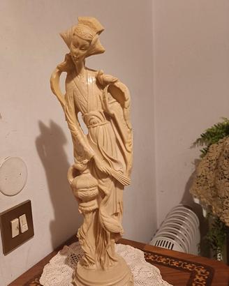Statua