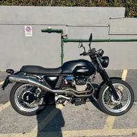 Moto Guzzi V7 - 2013