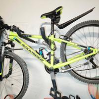 Bicicletta mountain bike verde per ragazzi