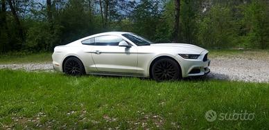  Ford Mustang 2.3 EcoBoost Dicembre 2017 