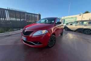 Lancia Ypsilon 1.0 FireFly 5 porte S&S Hybrid Ecoc