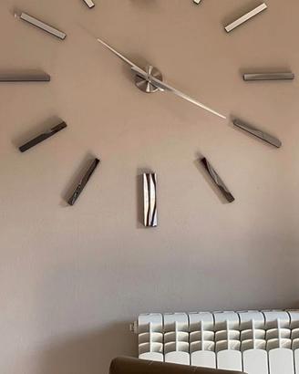Orologio parete nuovo in acciaio
