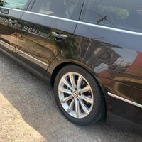 cerchi da 17 originali Volkswagen passat b8