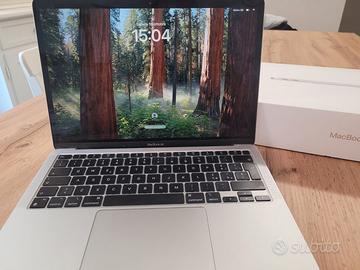 macbook air M1 512 GB hard disk 8GB ram