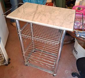 Tavolino carrello portavivande