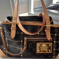 Luois vuitton Monogram riveting bags Oroginale