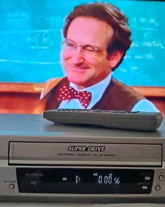 videoregistratore VHS 6 testine hi-fi stereo