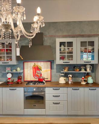 CUCINA NUOVA  IN PROMO PER CAMBIO VETRINA