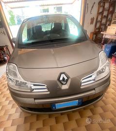 Renault gran Modus