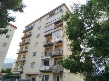 4 LOCALI A PALERMO