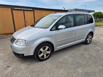 Volkswagen Touran 2.0 TDI 170CV EXPORT