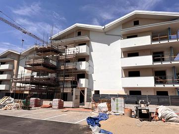 5 LOCALI A RIVALTA DI TORINO