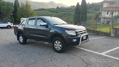 Ford ranger 2.2 diesel 6 marce 5 posti 4x4