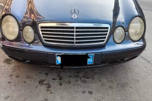  Mercedes CLK 200 