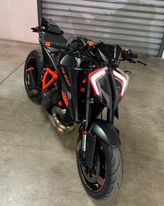KTM SUPER DUKE R 1290 3.0