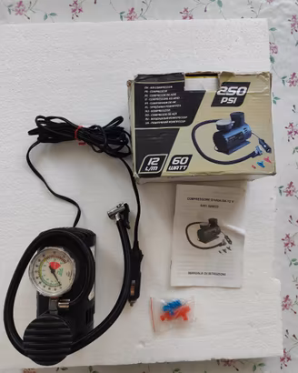 Compressore aria..AUTO MOTO 12 W