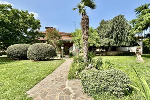 VILLA SINGOLA A CASTEGNATO