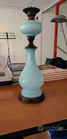 Lampada opalina antica