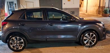Kia Stonic 1.6 Cardi Style 