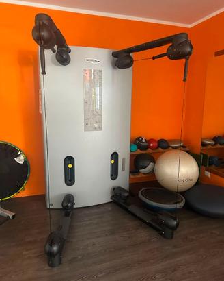 Attrezzo palestra Kinesis Technogym