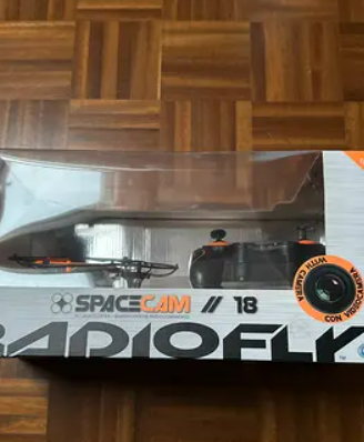 Drone RadioFly SpaceCam//18