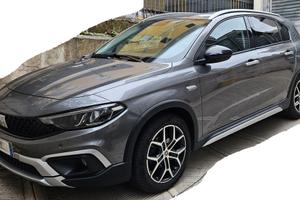 Fiat Tipo CROSS 1.3 mtj 95