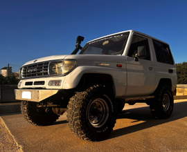 Toyota Land Cruiser LJ 70_cinesino_