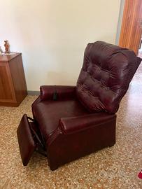 Poltrona reclinabile con sistema di massaggio sch