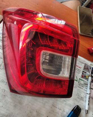 Fanale sinistro Suzuki Sx4  S-Cross 2016