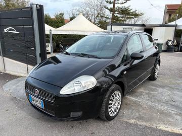 Fiat Grande Punto 1.3 MJT 75 CV 5 porte Dynamic