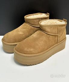 Stivali da neve UGG con plateau, color castagna37