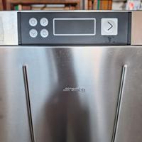 Lavastoviglie a passaggio SMEG