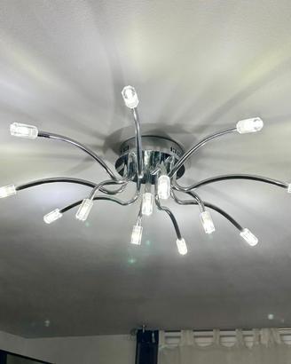 Lampadario di design con 13 punti luce cromato