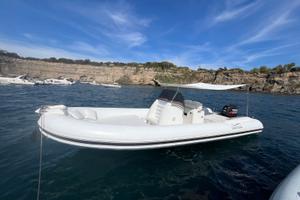 GOMMONE ITALIAMARINE 28 300hp SUZUKI