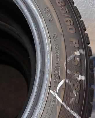 Gomme kumho 185 60 r15 88t