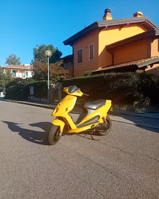 malaguti f12
