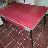 Tavolo formica 