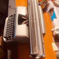 macchina da scrivere Remington