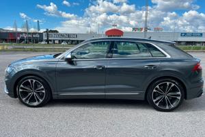 Audi SQ8 PERFETTA