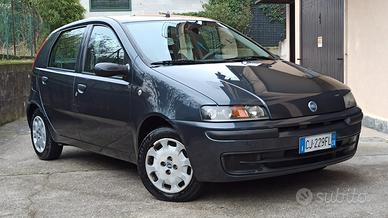 Fiat Punto 1.2 BENZINA 60cv / 70.000km / Neopatent