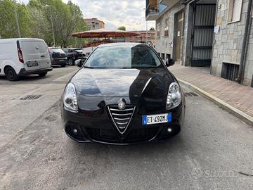 Alfa Romeo Giulietta 1.4 Turbo MultiAir Distinctiv