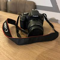 Canon EOS 2000D con obiettivo 18-55mm – Come nuova