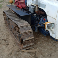 Trattore cingolato 40 cv.Permuto