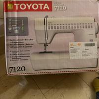 Macvhina da cucita toyota