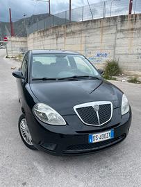 LANCIA YPSILON 2008