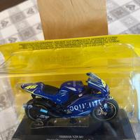 Yamaha YZR M1 world champion 2004  Valentino Rossi