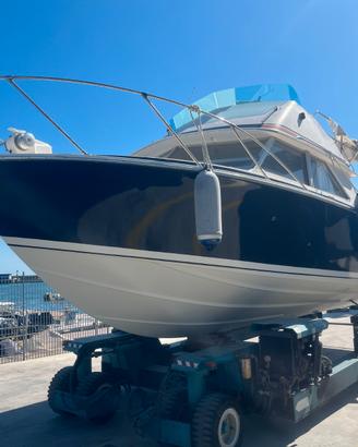 Barca Bertram 28 Fly