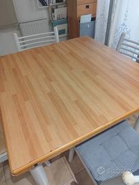 tavolo cucina+ sedie