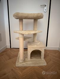 Torre per gatti / Albero tiragraffi per gatti