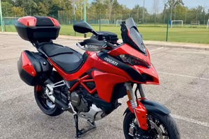Ducati Multistrada 1200 S rosso 1260